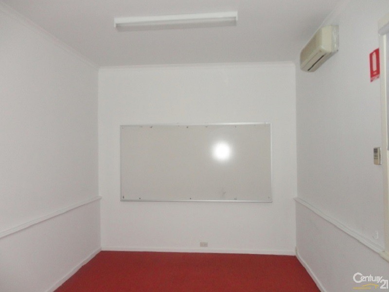 95 Atherton Road, Oakleigh VIC 3166