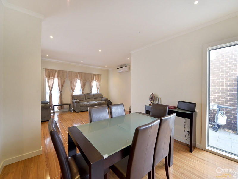 79 Prince Charles Street, Clayton VIC 3168