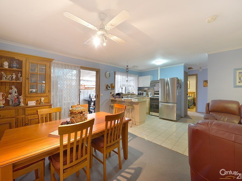 1-4/21 Royal Avenue, Springvale VIC 3171