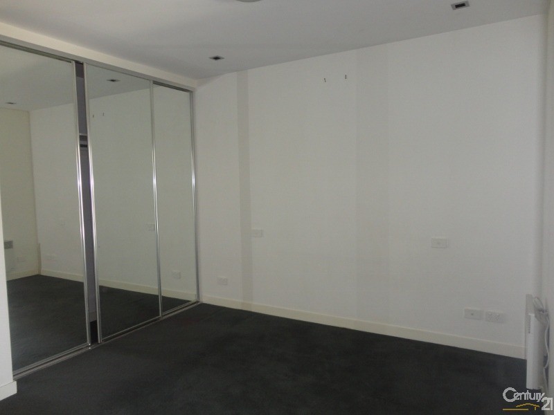 112/135 Inkerman Street, St Kilda VIC 3182