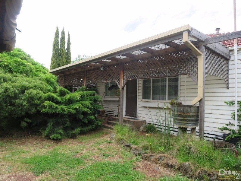 75 Kanooka Grove, Clayton VIC 3168