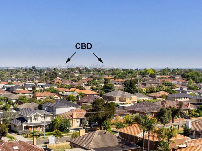 31 Koonawarra Street, Clayton VIC 3168