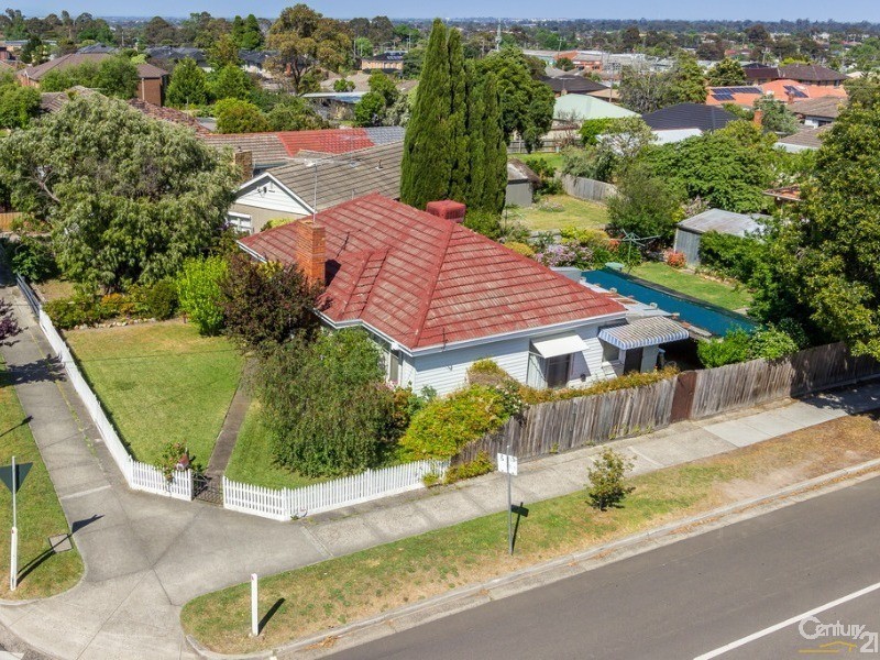 31 Koonawarra Street, Clayton VIC 3168