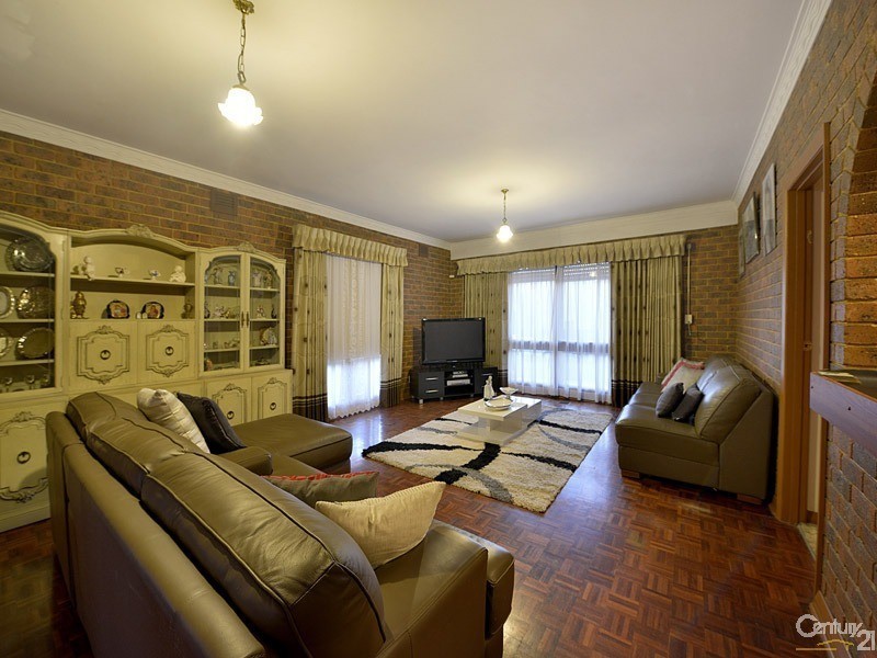 18 Avenza Street, Mentone VIC 3194