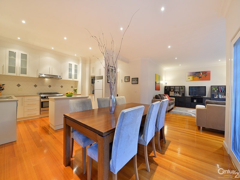 2/37 Kionga Street, Clayton VIC 3168