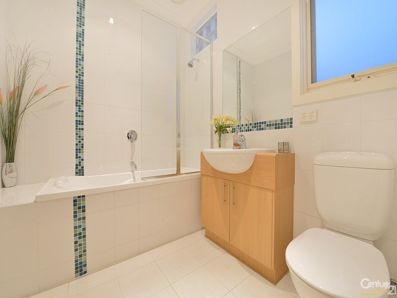 2/37 Kionga Street, Clayton VIC 3168