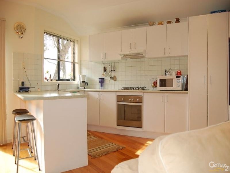 4/1369 Centre Road, Clayton VIC 3168