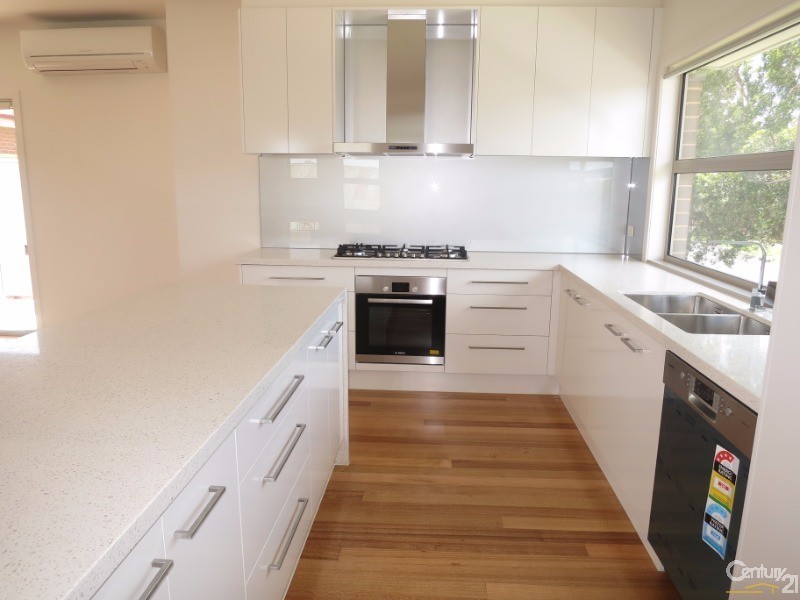 1/21 Thomas Street, Clayton VIC 3168