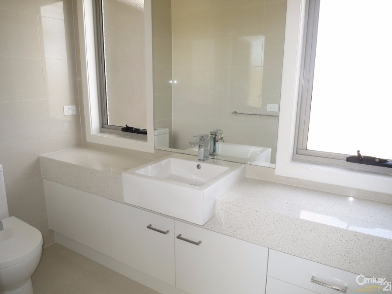 1/21 Thomas Street, Clayton VIC 3168