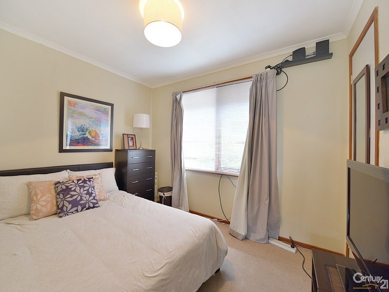 2/6 Parsons Street, Clayton South VIC 3169