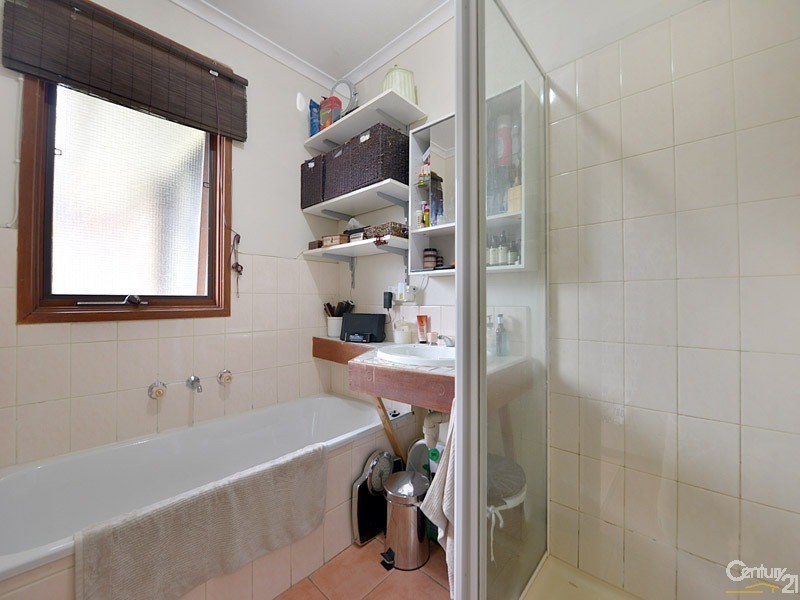 2/6 Parsons Street, Clayton South VIC 3169