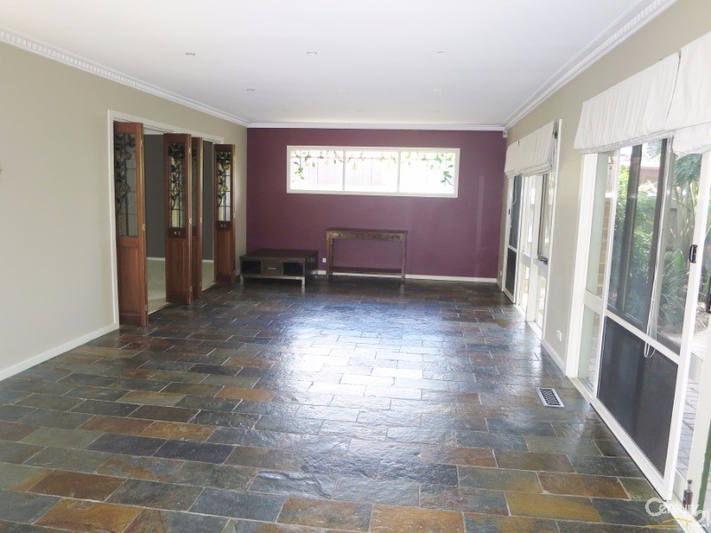 17 Washington Drive, Oakleigh South VIC 3167