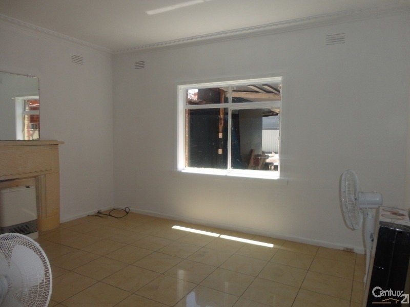 Rear/1479 Centre Road, Clayton VIC 3168