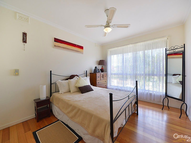 15 Kemp Street, Springvale VIC 3171