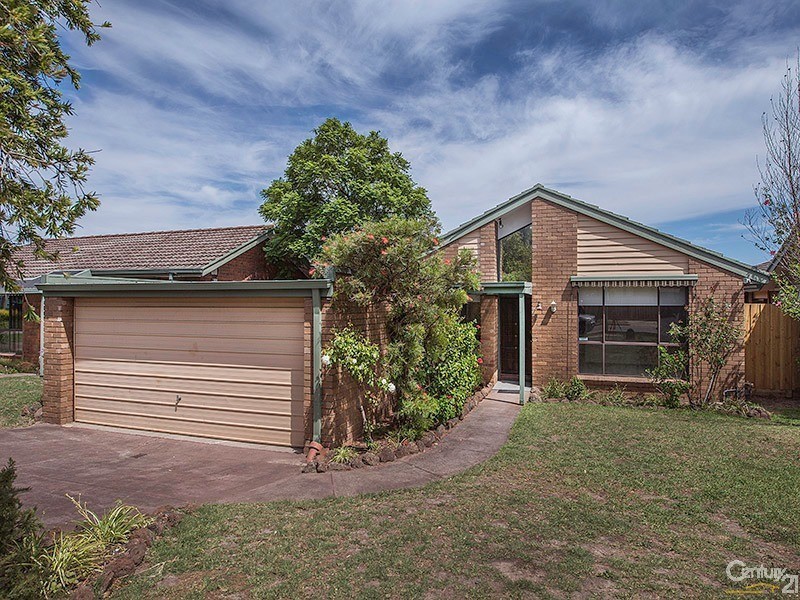 12 Bernard Street, Cheltenham VIC 3192