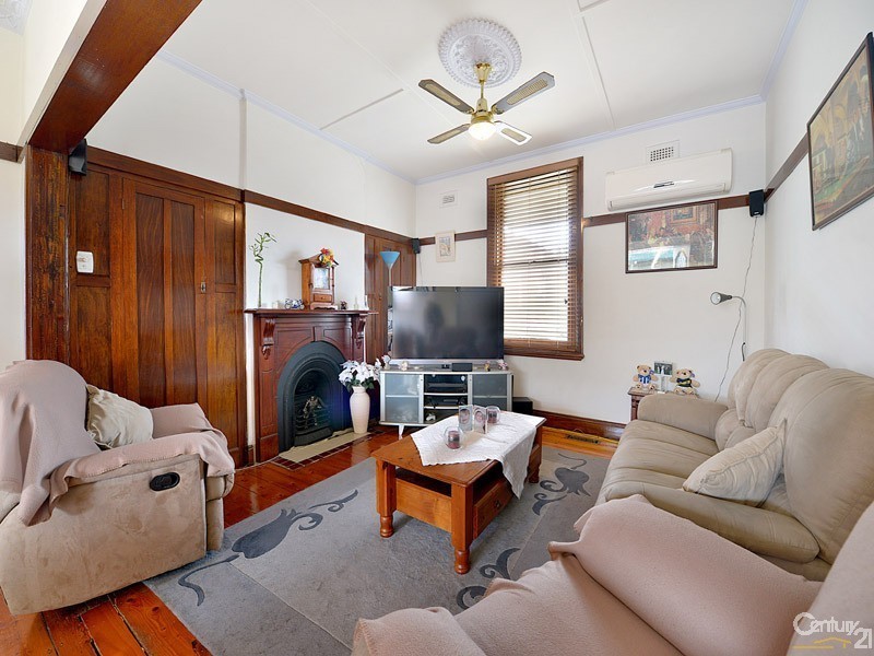 6  Fairbank Road, Clayton South VIC 3169