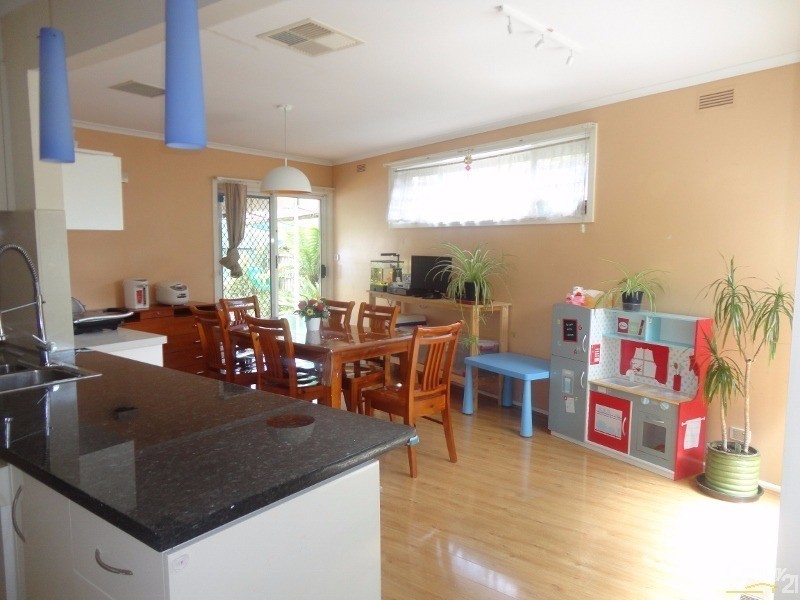 5 Essington Court, Mulgrave VIC 3170