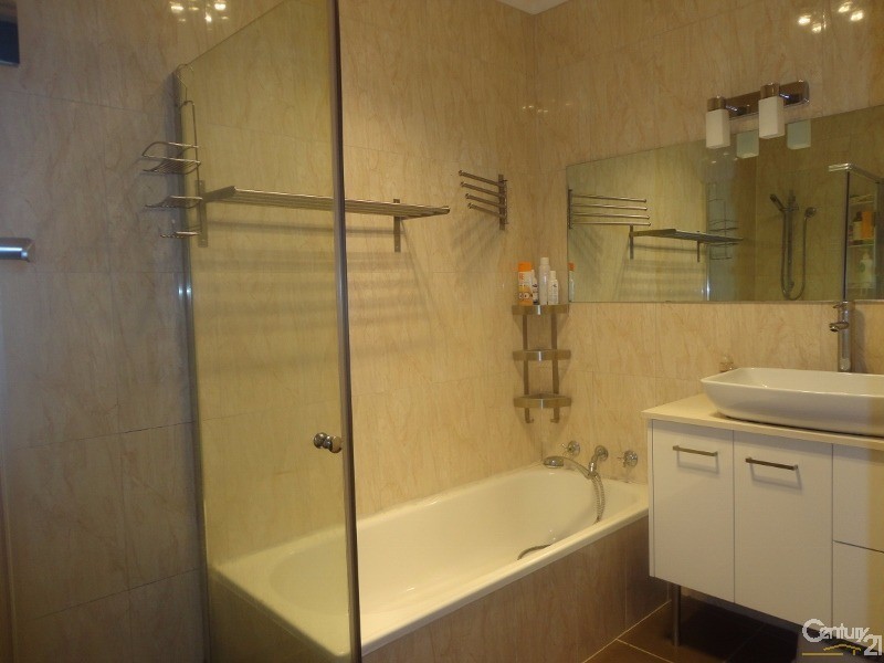 5 Essington Court, Mulgrave VIC 3170