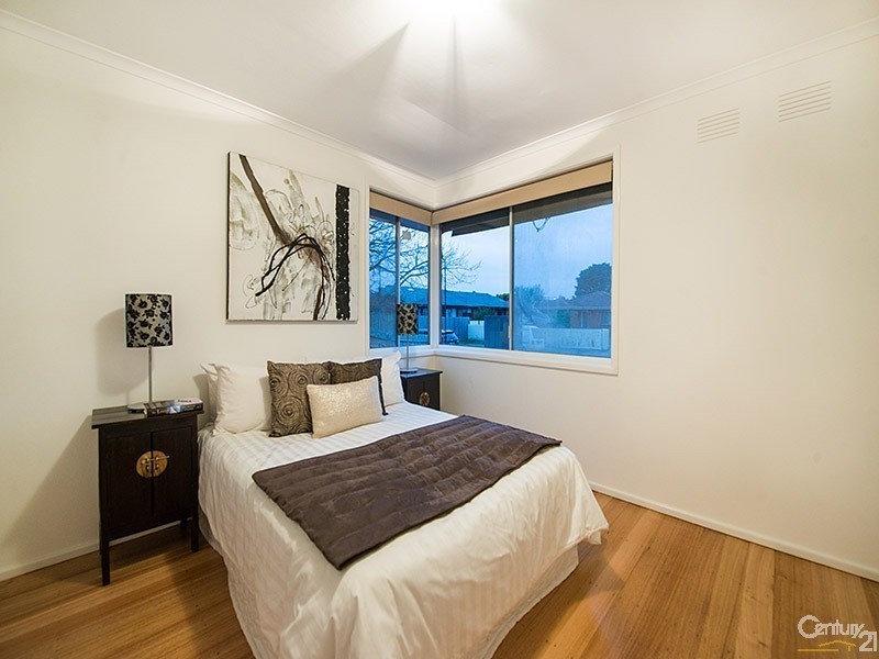 1/15 Barringun Crescent, Clayton South VIC 3169