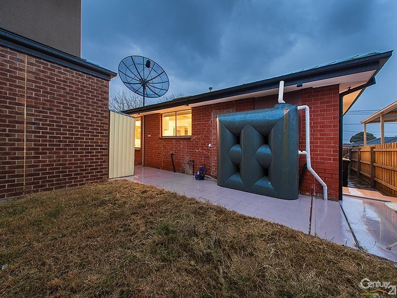 1/15 Barringun Crescent, Clayton South VIC 3169