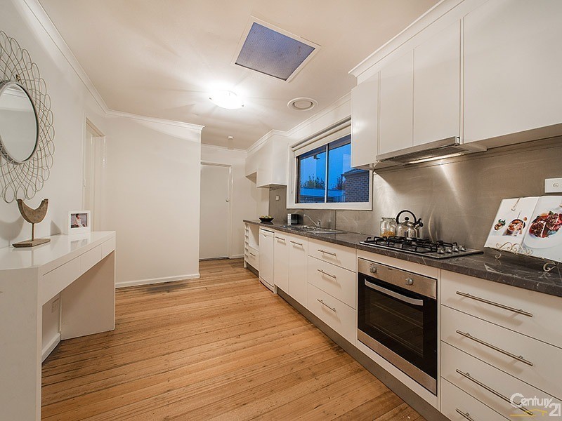 1/15 Barringun Crescent, Clayton South VIC 3169