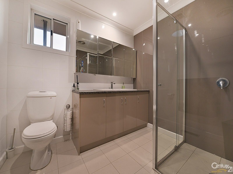 4 Jells Road, Cheltenham VIC 3192