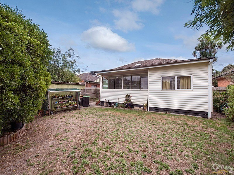986 Centre Road, Oakleigh South VIC 3167