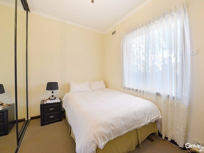 1/25 Aonach Street, Clayton VIC 3168