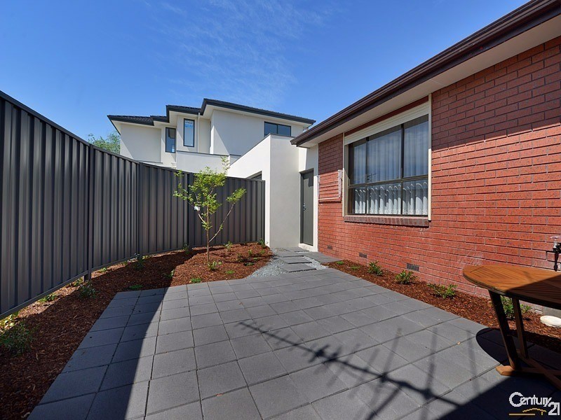 1/25 Aonach Street, Clayton VIC 3168