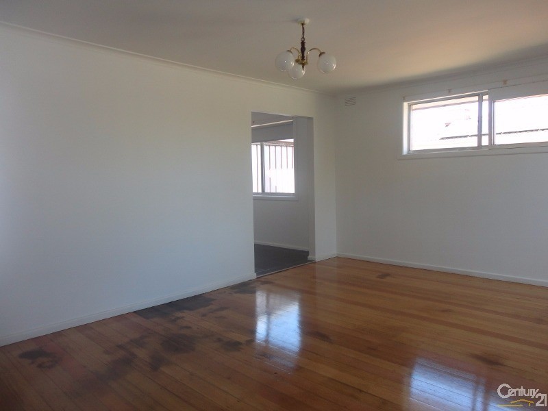 12 Ellesmere Street, Oakleigh South VIC 3167