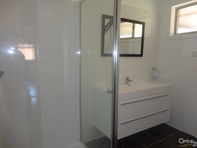 12 Ellesmere Street, Oakleigh South VIC 3167