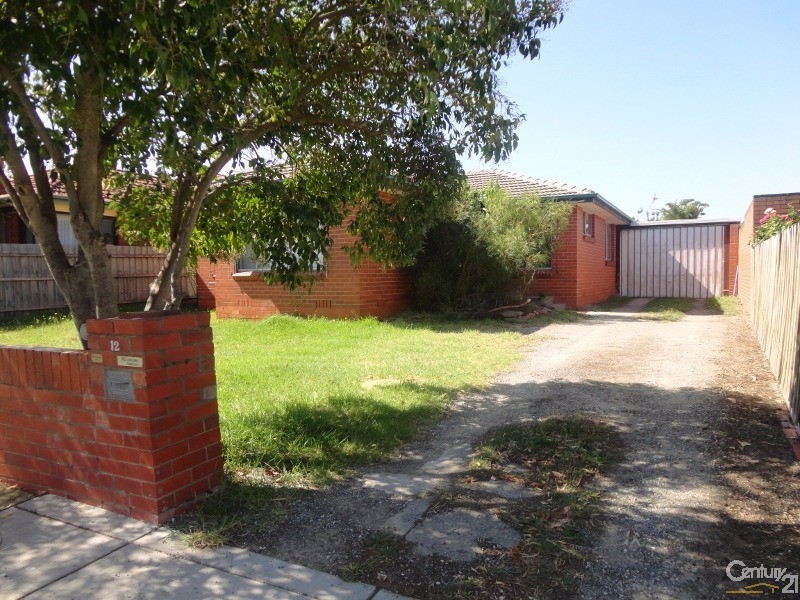 12 Ellesmere Street, Oakleigh South VIC 3167