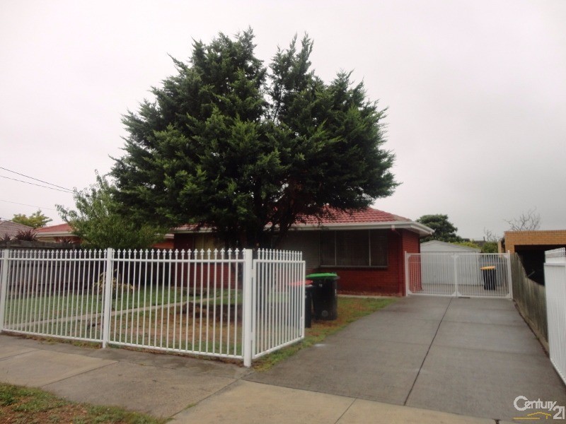 16 Narrumburn Road, Clayton South VIC 3169