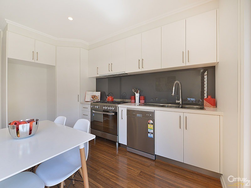 1/9 Beddoe Avenue, Clayton VIC 3168