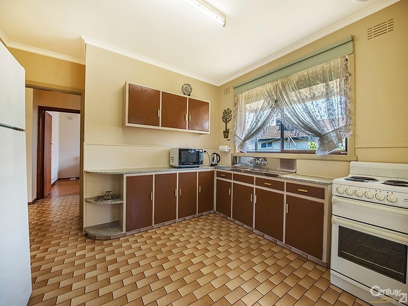 36 Bevan Avenue, Clayton South VIC 3169