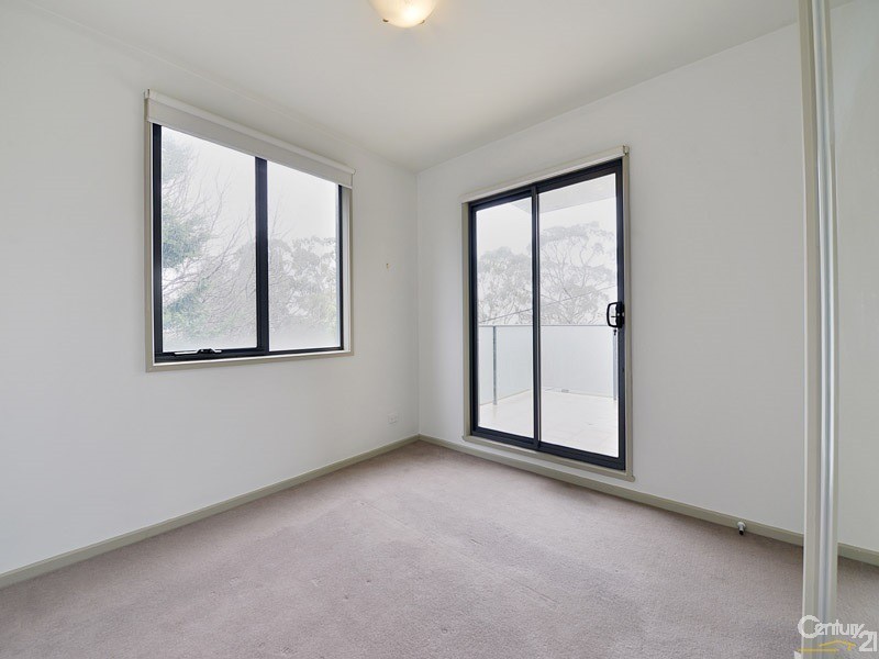 8/76 East Boundary Road, Bentleigh East VIC 3165