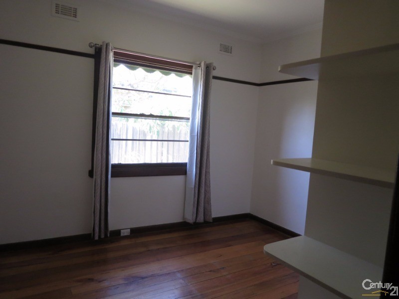 5 Garnett Street, Oakleigh VIC 3166