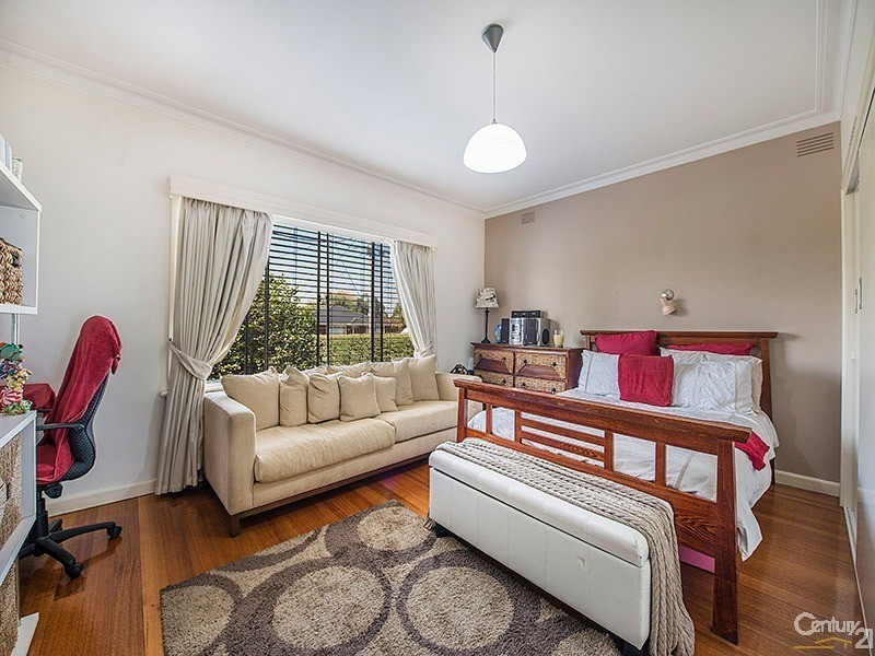 11 Elder Street, Clarinda VIC 3169