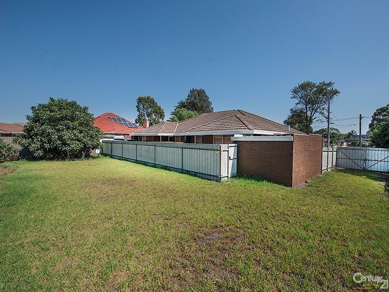 11 Elder Street, Clarinda VIC 3169
