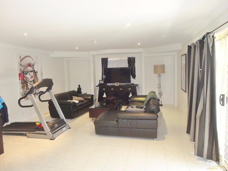 37 Charles Avenue, Springvale VIC 3171