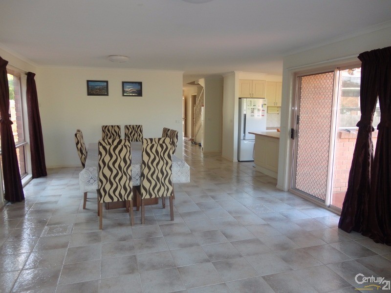 14 Sandalwood Drive, Oakleigh South VIC 3167