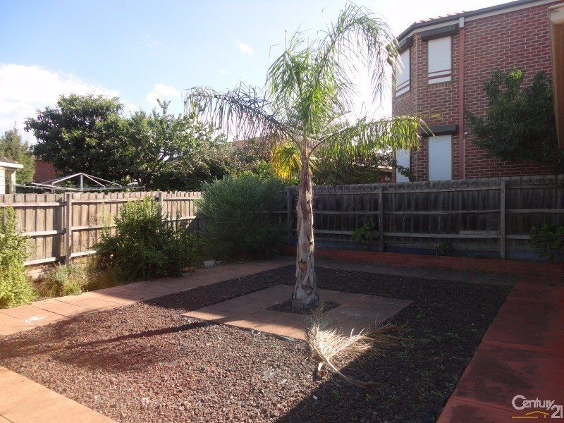 14 Sandalwood Drive, Oakleigh South VIC 3167