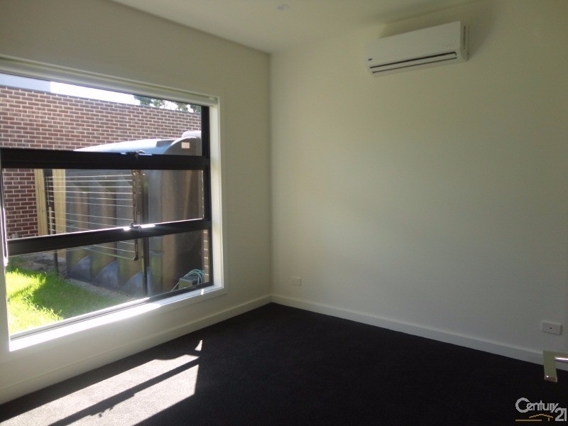 2/59 Kionga Street, Clayton VIC 3168