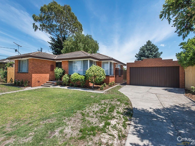 9 Enngonia Crescent, Clayton South VIC 3169