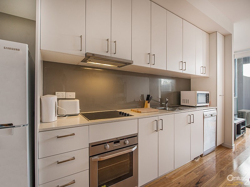 17/2 Samada Street, Notting Hill VIC 3168