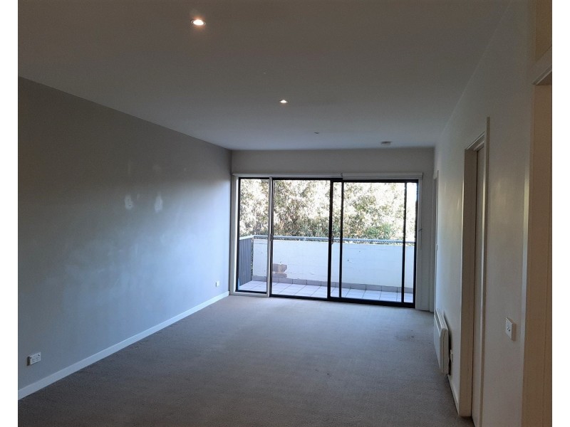 32/2  Greenfield Drive, Clayton VIC 3168