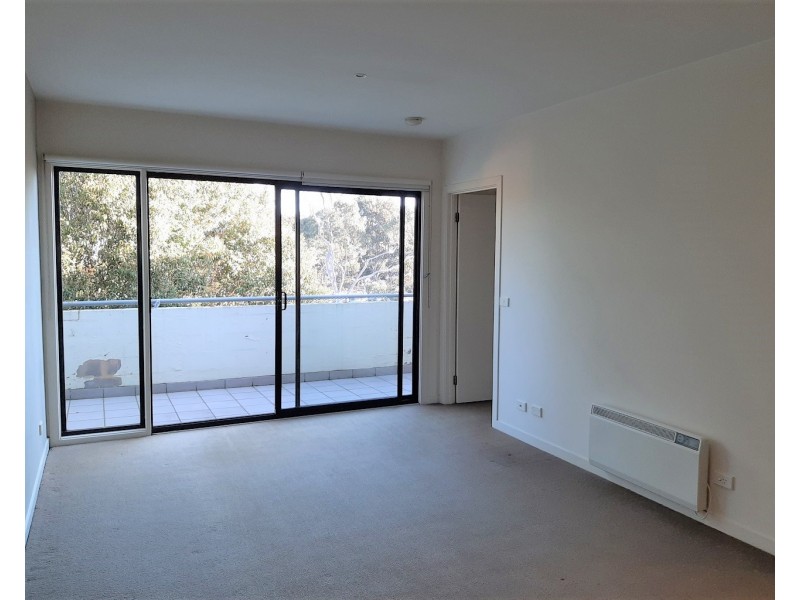 32/2  Greenfield Drive, Clayton VIC 3168