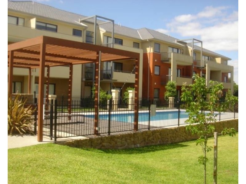 32/2  Greenfield Drive, Clayton VIC 3168