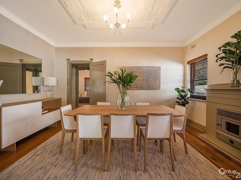 317 Nepean Hwy, Brighton East VIC 3187