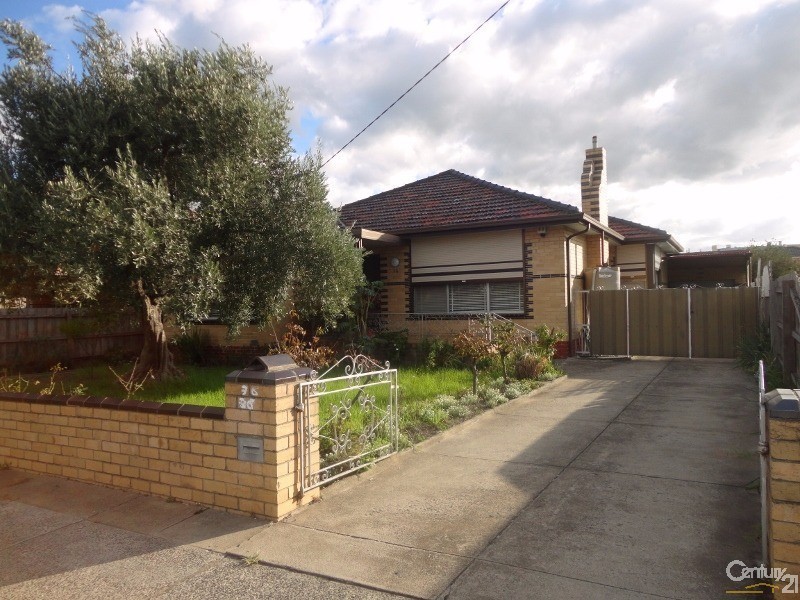 36 Browns Road, Clayton VIC 3168